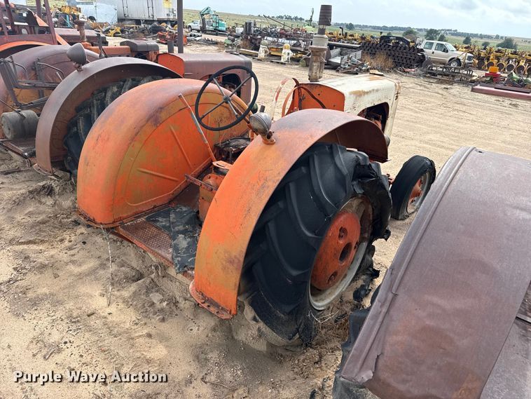 image for item EW4451 Case LA tractor