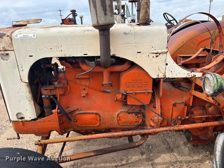 image for item EW4451 Case LA tractor