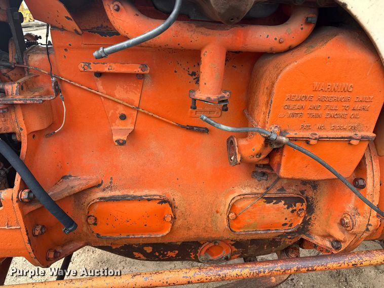 image for item EW4451 Case LA tractor