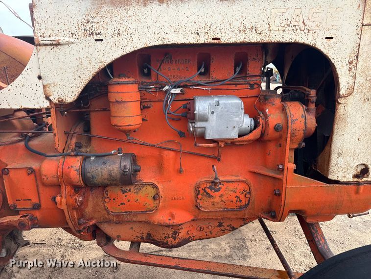 image for item EW4451 Case LA tractor