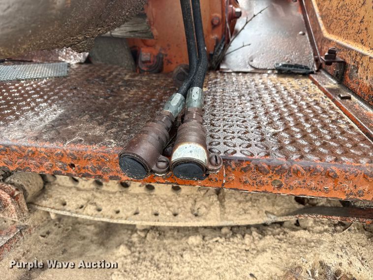 image for item EW4452 Case LA tractor