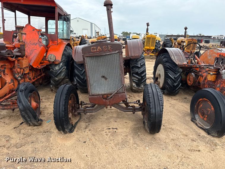 image for item EW4454 Case L tractor