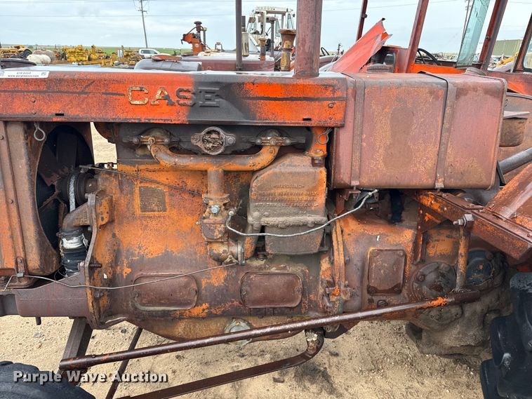 image for item EW4454 Case L tractor