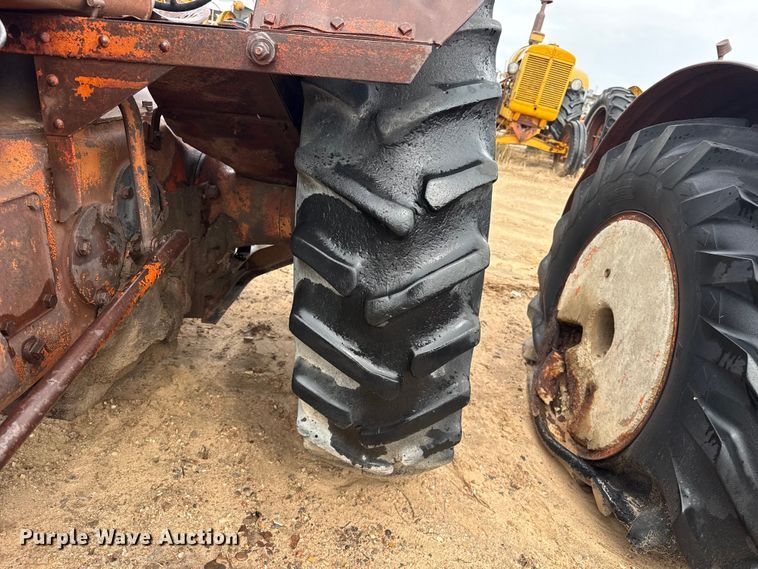 image for item EW4454 Case L tractor