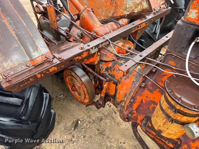 image for item EW4455 Case L tractor