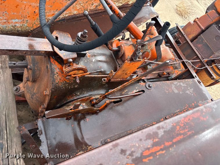 image for item EW4455 Case L tractor