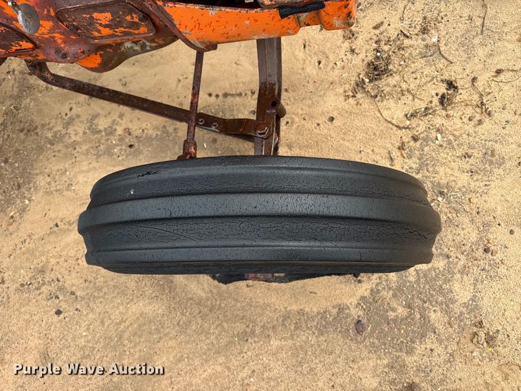 image for item EW4455 Case L tractor
