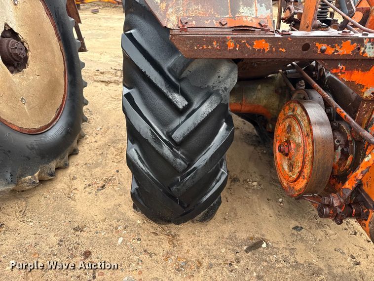 image for item EW4455 Case L tractor