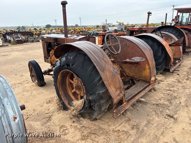 image for item EW4456 Case L tractor