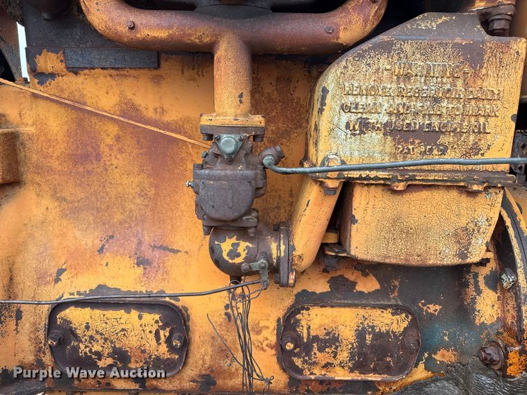 image for item EW4456 Case L tractor