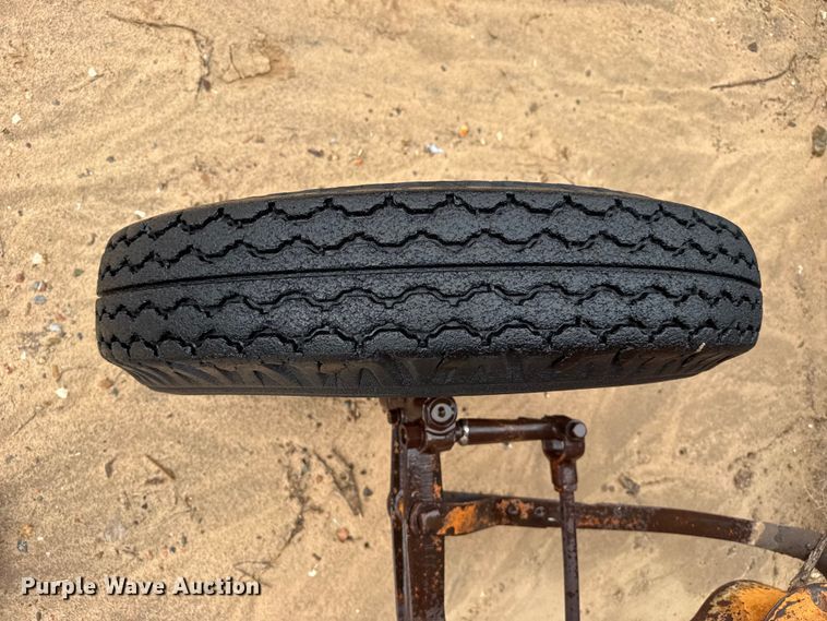 image for item EW4456 Case L tractor
