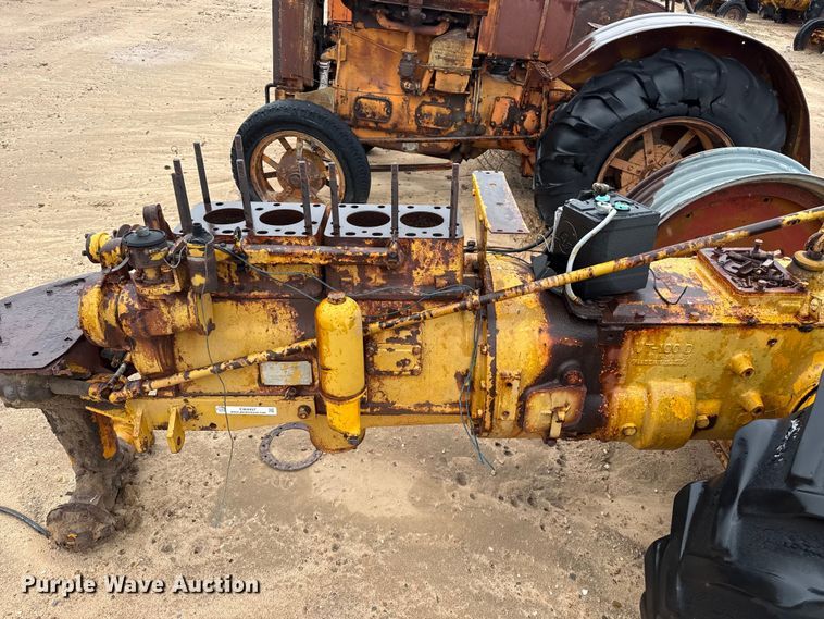 image for item EW4457 Minneapolis Moline UTU tractor