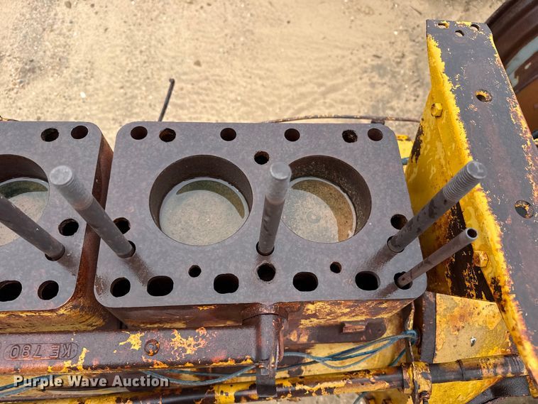 image for item EW4457 Minneapolis Moline UTU tractor