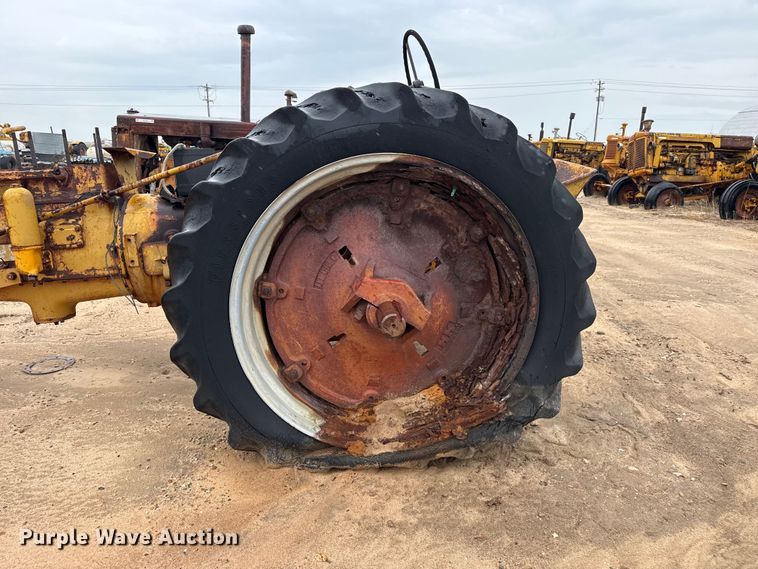 image for item EW4457 Minneapolis Moline UTU tractor