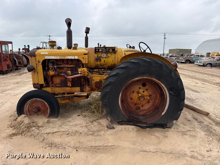 image for item EW4458 Minneapolis Moline G tractor