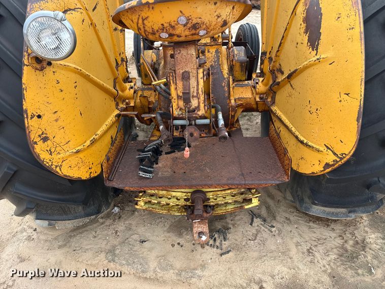 image for item EW4458 Minneapolis Moline G tractor