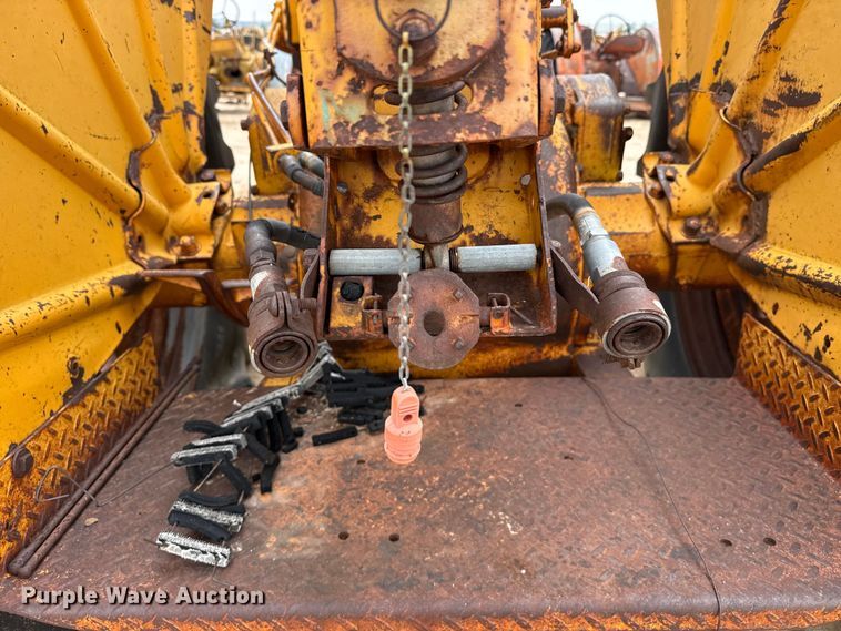 image for item EW4458 Minneapolis Moline G tractor