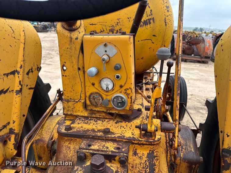 image for item EW4458 Minneapolis Moline G tractor