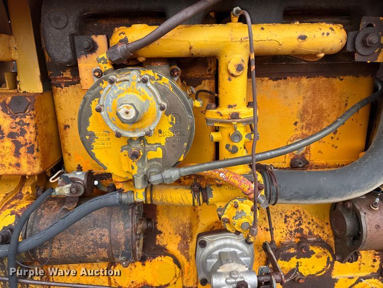 image for item EW4459 1956 Minneapolis Moline GB tractor