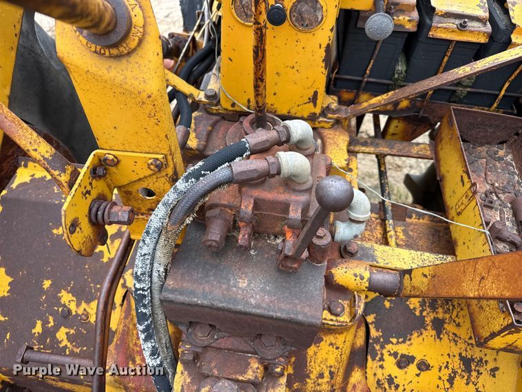 image for item EW4460 1955 Minneapolis Moline GB tractor