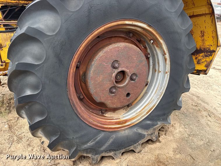 image for item EW4460 1955 Minneapolis Moline GB tractor