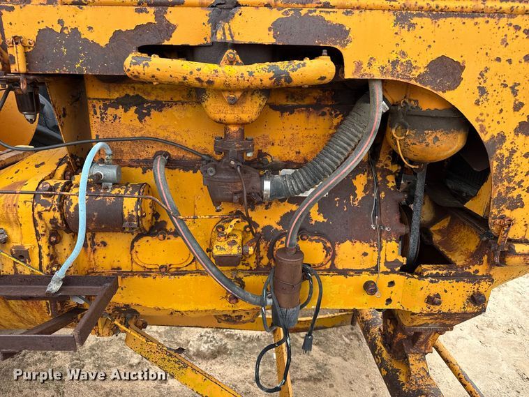 image for item EW4461 Minneapolis Moline UTS tractor