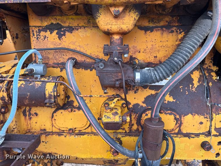 image for item EW4461 Minneapolis Moline UTS tractor