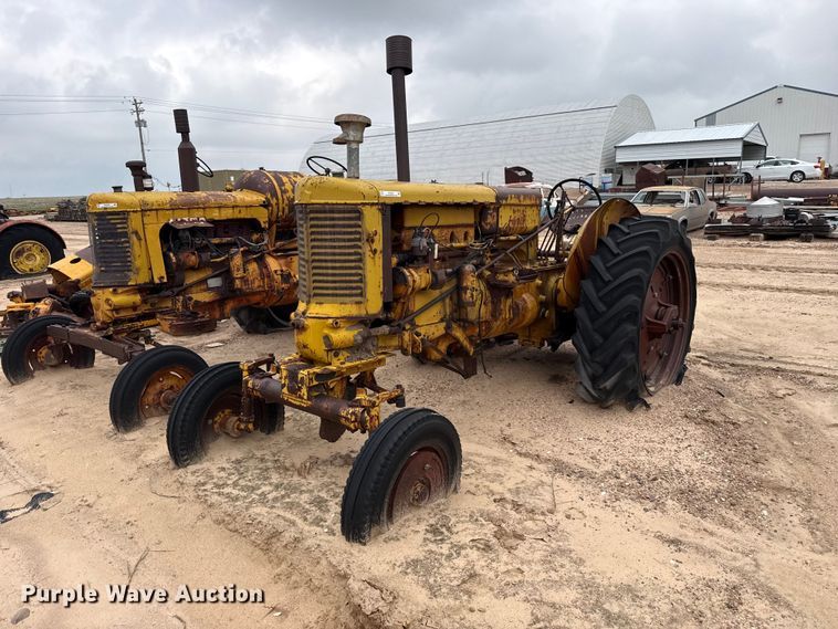 Minneapolis Moline UTU tractor