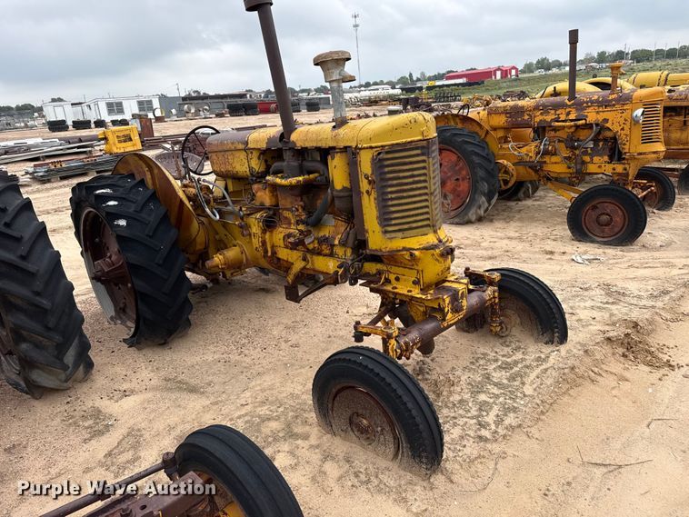 image for item EW4462 Minneapolis Moline UTU tractor