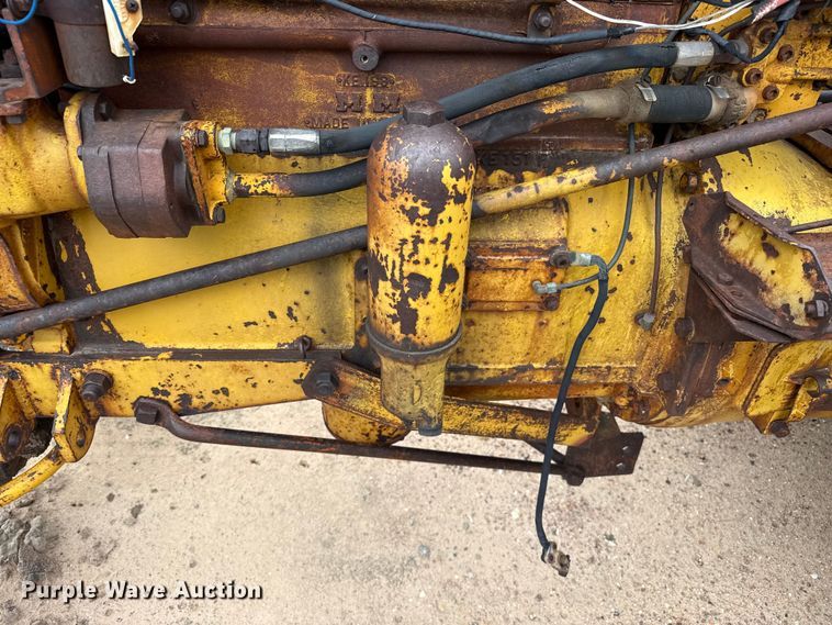 image for item EW4462 Minneapolis Moline UTU tractor