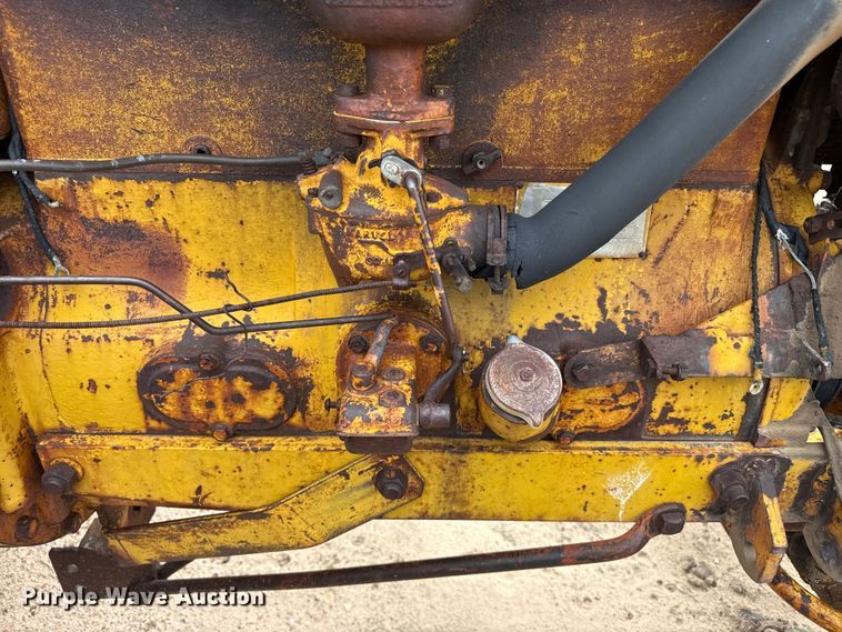 image for item EW4462 Minneapolis Moline UTU tractor