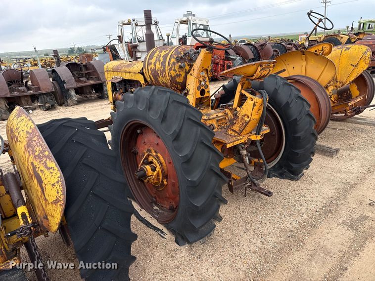 image for item EW4463 Minneapolis Moline UB tractor