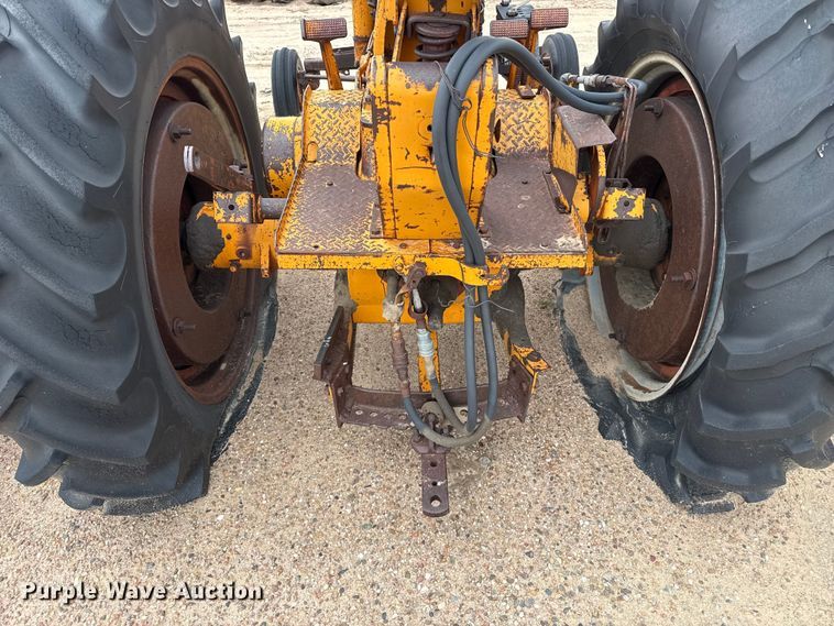 image for item EW4463 Minneapolis Moline UB tractor