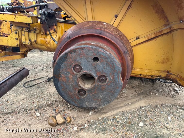 image for item EW4468 Minneapolis Moline GB tractor