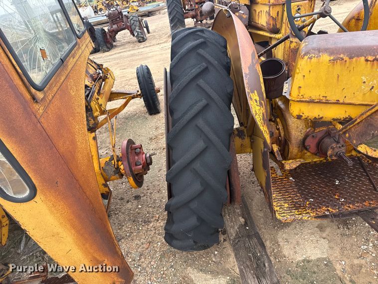 image for item EW4469 Minneapolis Moline UTS tractor