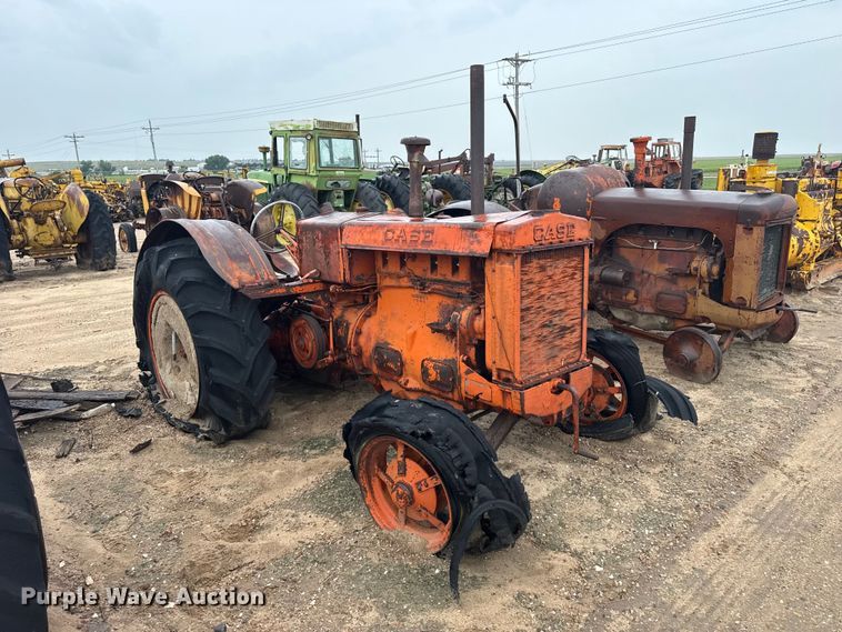 image for item EW4470 Case L tractor