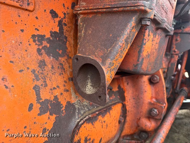 image for item EW4470 Case L tractor