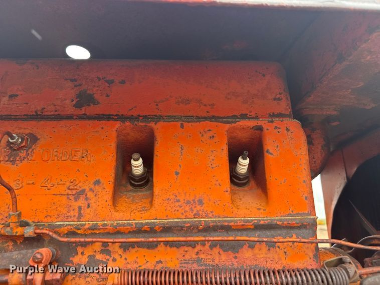 image for item EW4470 Case L tractor