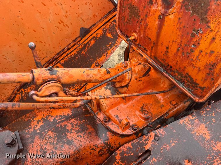 image for item EW4470 Case L tractor