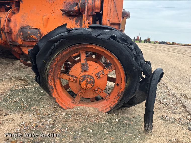 image for item EW4470 Case L tractor