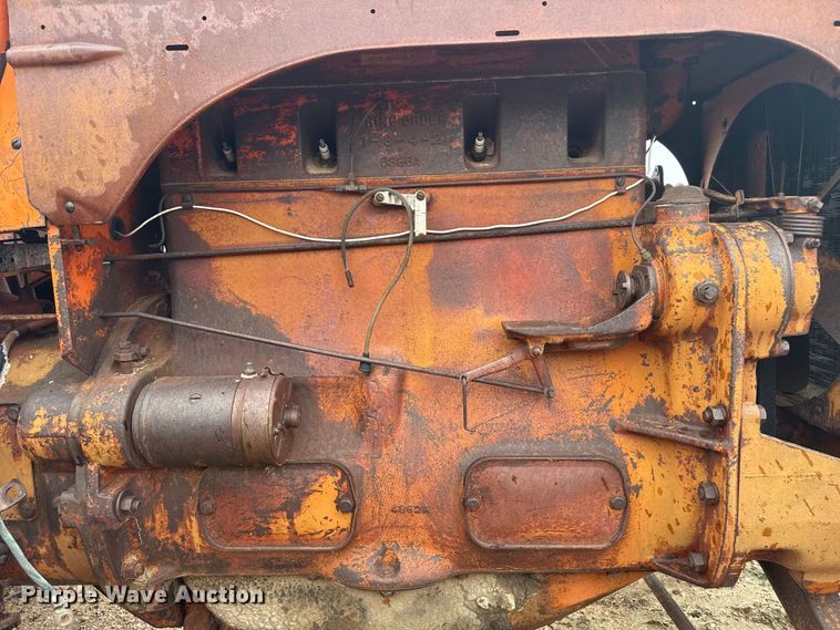 image for item EW4471 1944 Case LA tractor