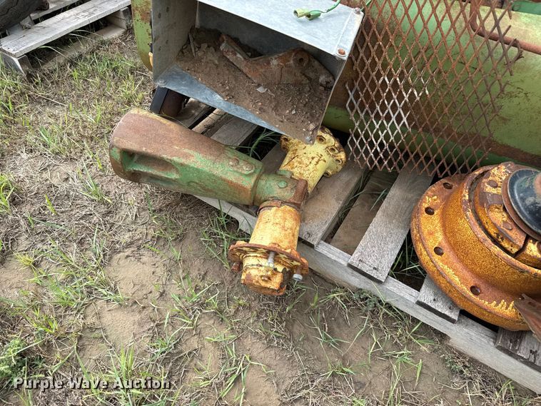 image for item EW4490 John Deere tractor parts