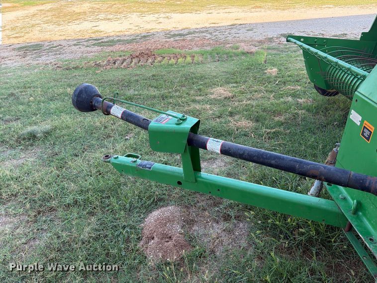 image for item EX0526 John Deere 348 small square baler