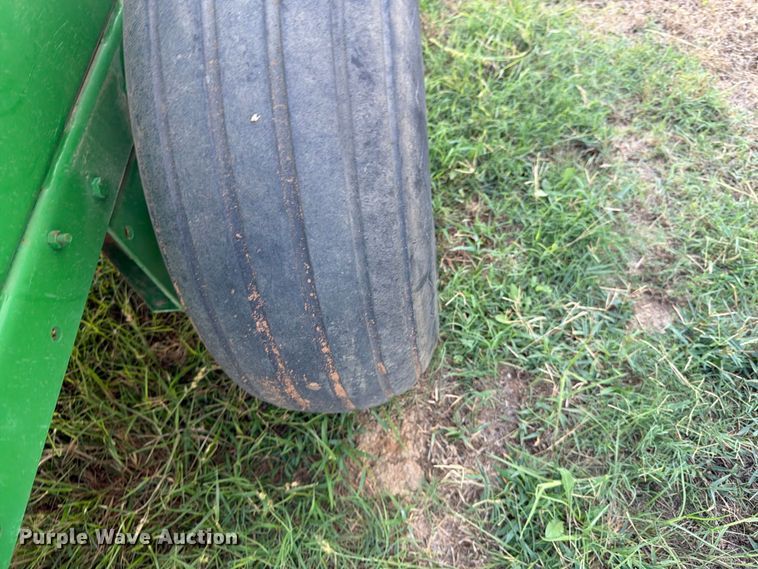 image for item EX0526 John Deere 348 small square baler
