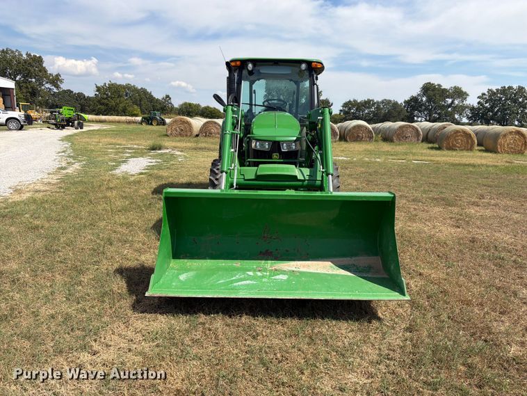 image for item EX0527 2021 John Deere 5065E MFWD tractor