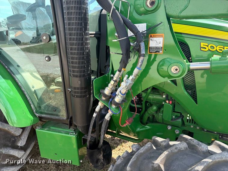 image for item EX0527 2021 John Deere 5065E MFWD tractor