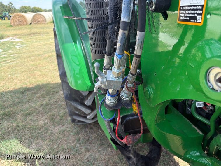 image for item EX0527 2021 John Deere 5065E MFWD tractor