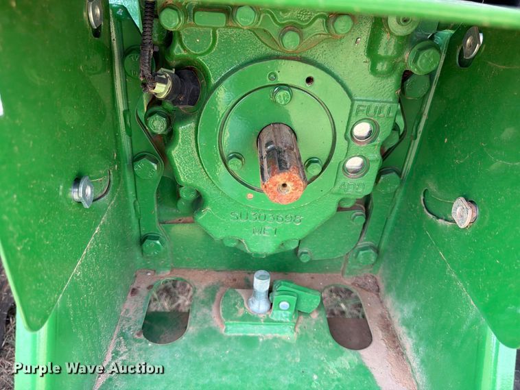 image for item EX0527 2021 John Deere 5065E MFWD tractor