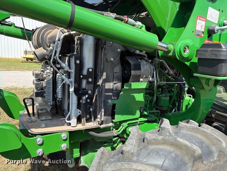 image for item EX0527 2021 John Deere 5065E MFWD tractor