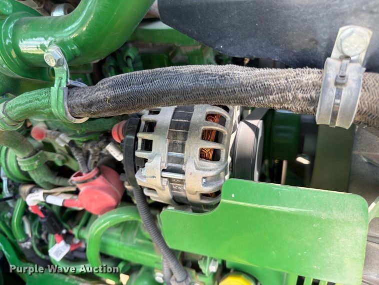 image for item EX0527 2021 John Deere 5065E MFWD tractor